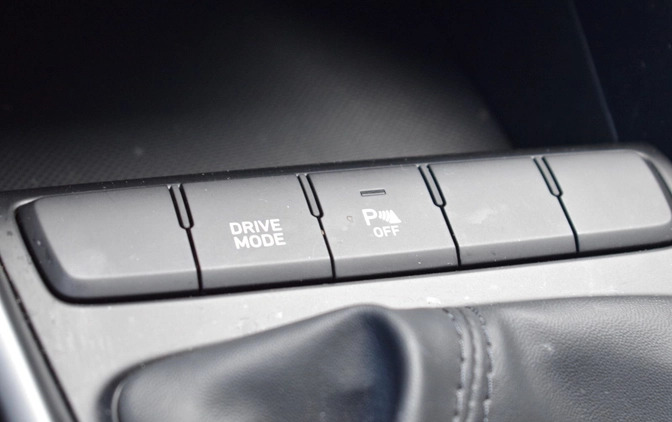 Hyundai Bayon cena 79900 przebieg: 8100, rok produkcji 2022 z Brzeszcze małe 407